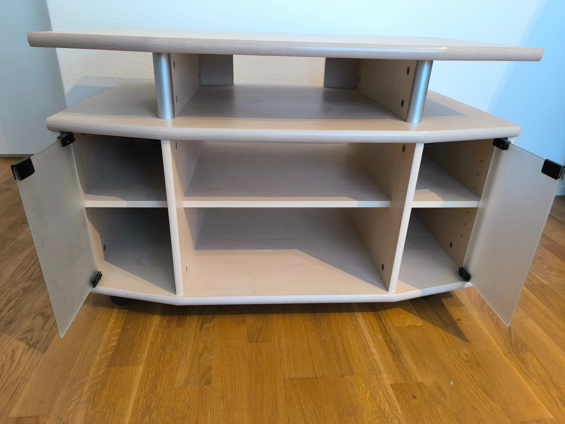 TV stand with acrylic glass and wheels – view 1