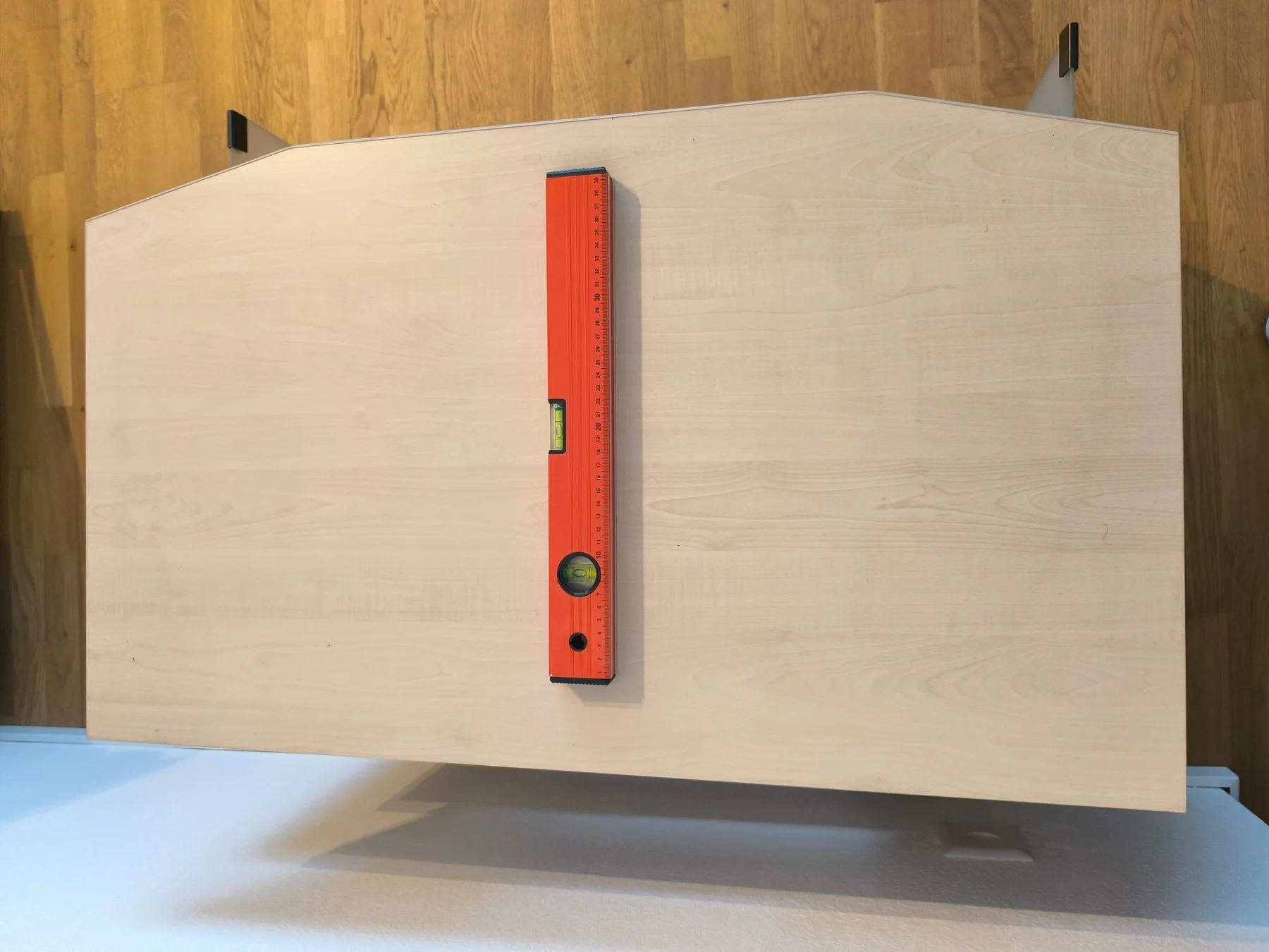 TV stand with acrylic glass and wheels – view 5